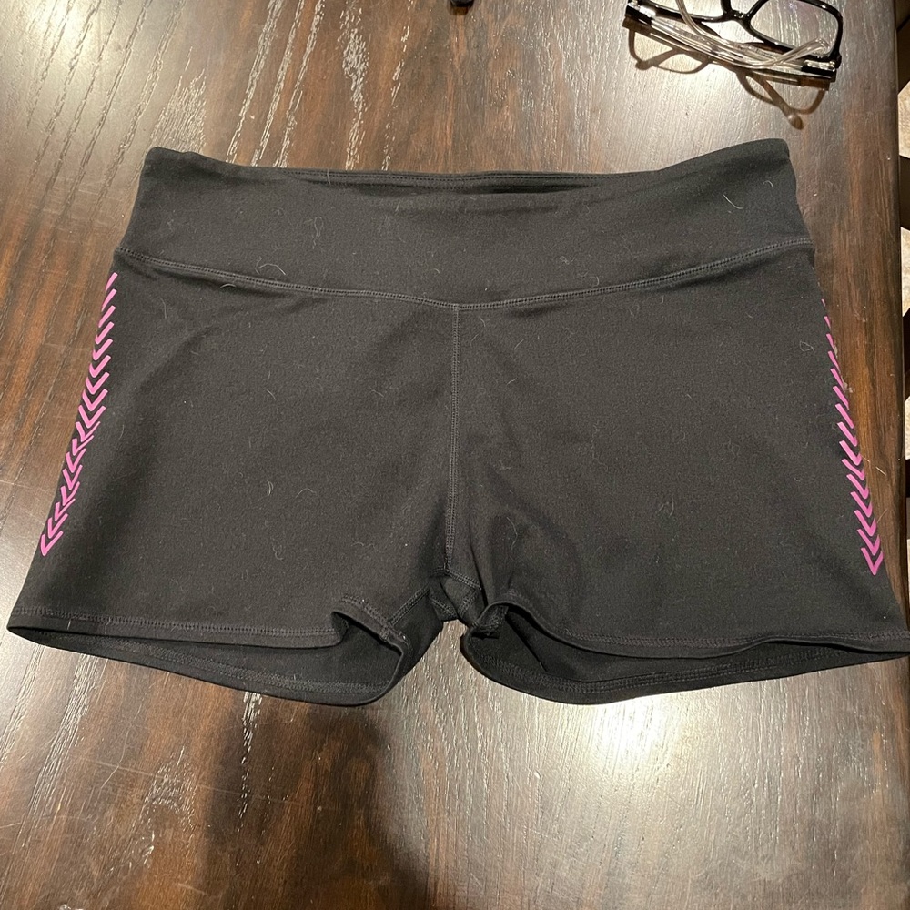 Short workout shorts